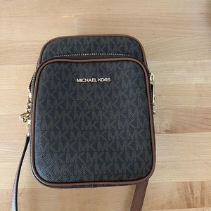 Michael Kors crossbody